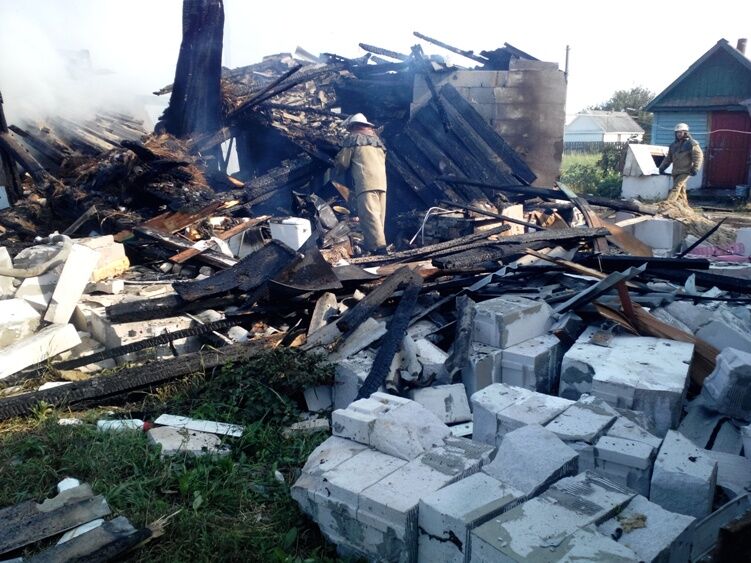 У приватному будинку на Житомирщині вибухнув газ: постраждало 3 особи. Фото
