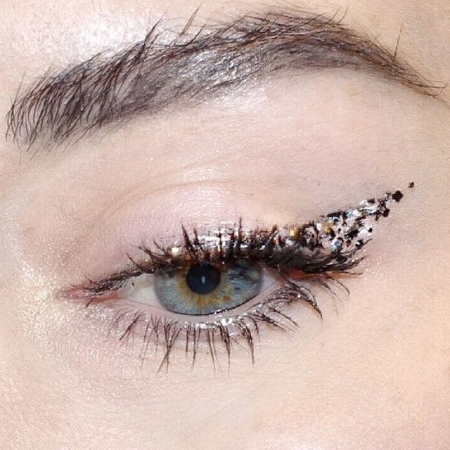 Стрелки-конфетти: новый тренд для ярких модниц