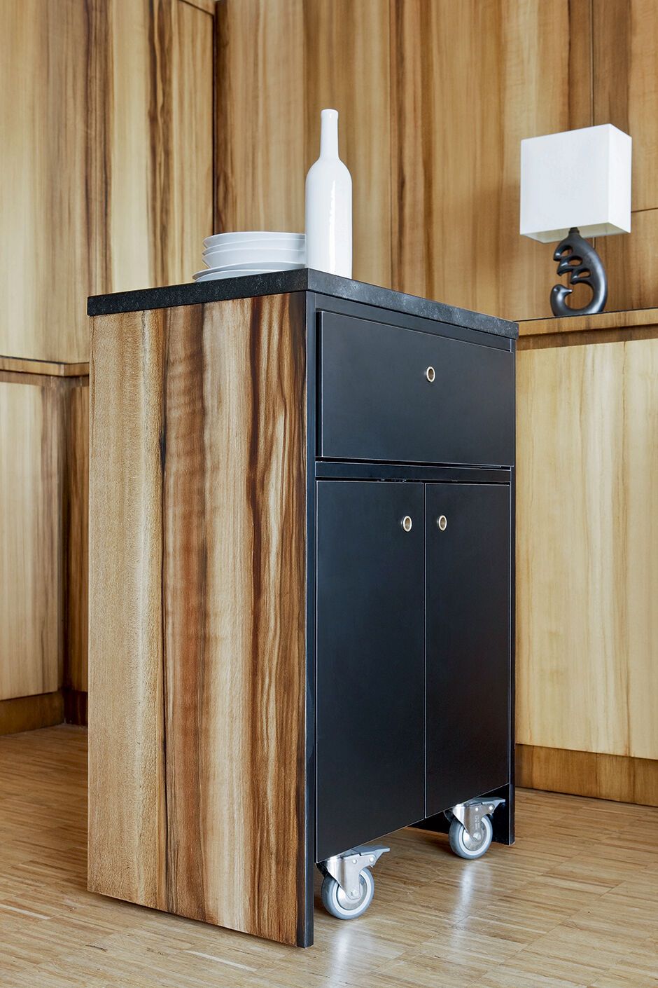 Деревянные поверхности: 7 проектов для уникального дизайна кухни