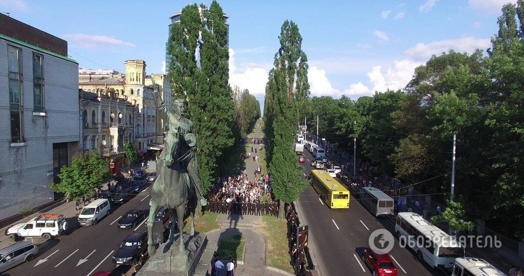 Дали час: у Києві активісти передумали зносити пам'ятник Щорсу