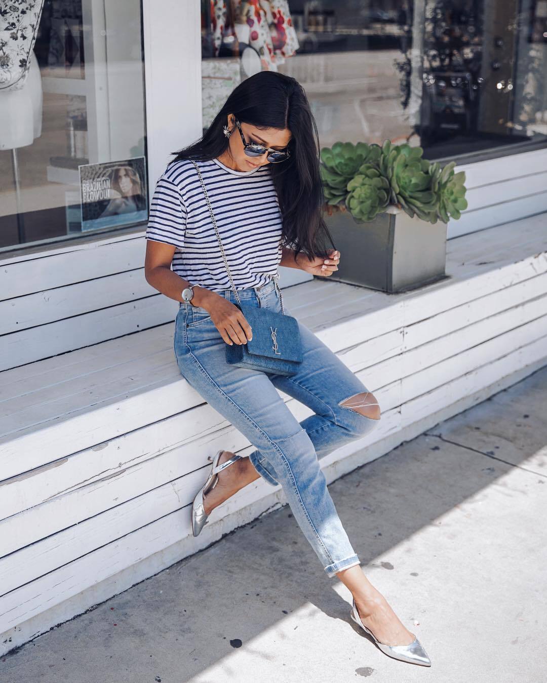 Тренд сезона: с чем носить тельняшку