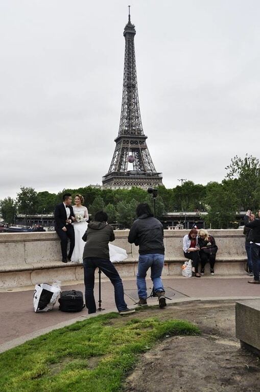 "Минус прогулки вдоль Сены": украинка показала последствия наводнения в Париже. Опубликованы фото
