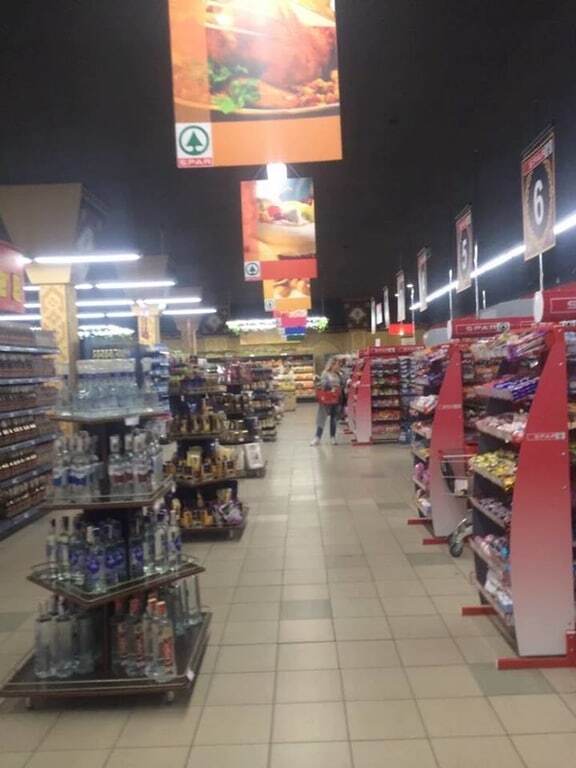 "Плювати на блокаду": у "ЛНР" відкрився європейський супермаркет