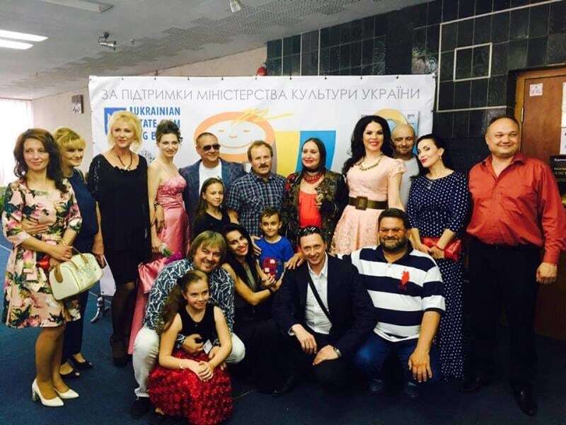 Влада Литовченко подарила путевку в лето ребенку из зоны АТО