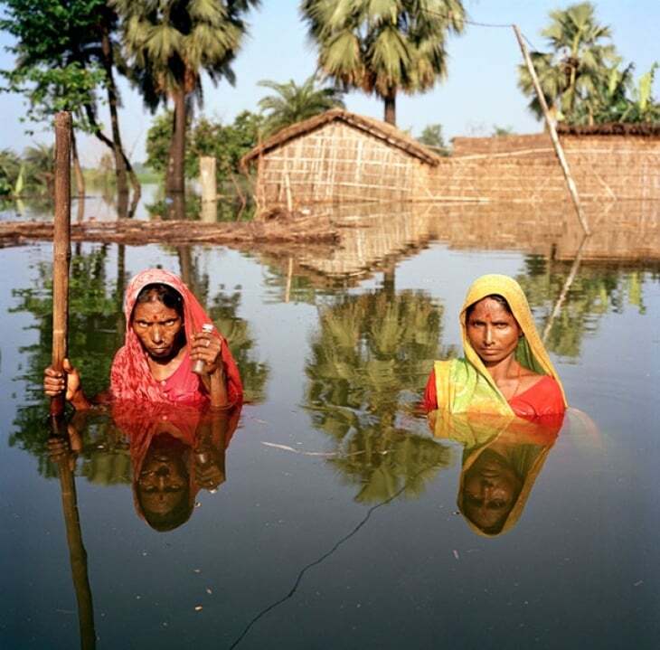 Мир тонет: как стихия разрушила жизнь людей от Великобритании до Индии