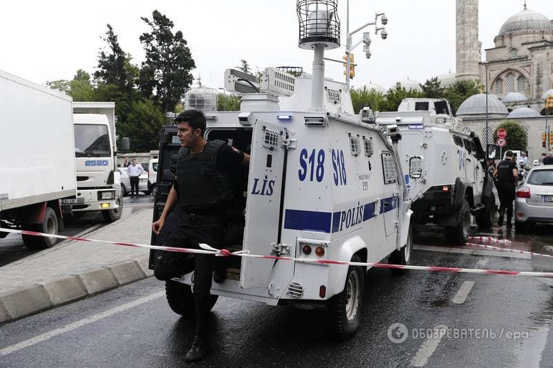 Теракт у Стамбулі: Ердоган відвідав поранених, поліція затримала підозрюваних