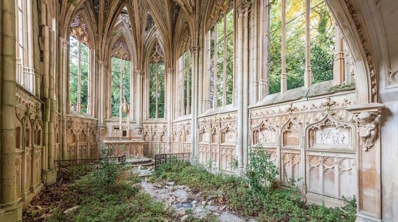Застывшие во времени: необычная красота заброшенных мест на снимках фотографа из Франции
