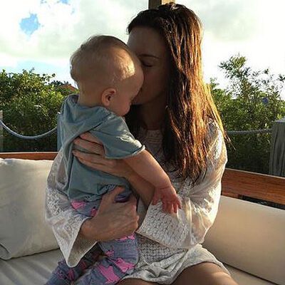 Лив Тайлер стала мамой в третий раз: первое фото ребенка