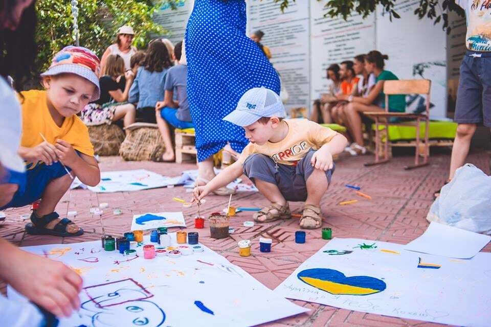 Фестиваль "З країни в Україну" уверенно шагает по востоку Украины