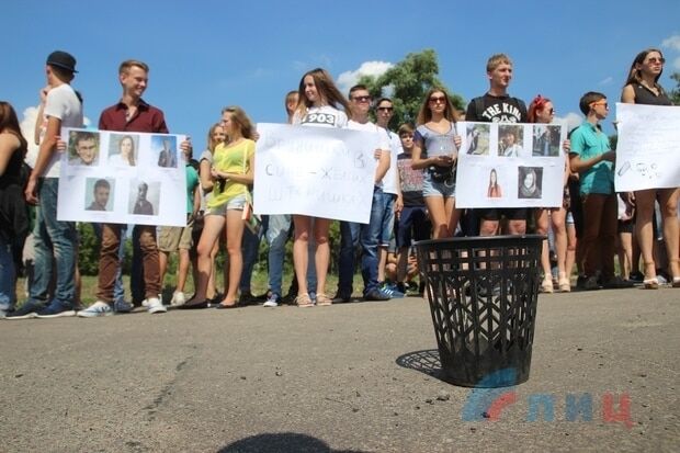 У "ЛНР" показово "розправилися" з десятками українських журналістів