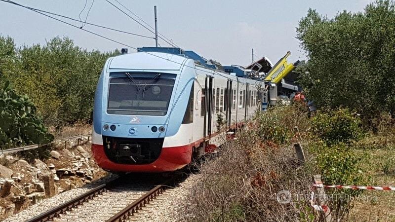 Зіткнення потягів в Італії: кількість жертв зросла