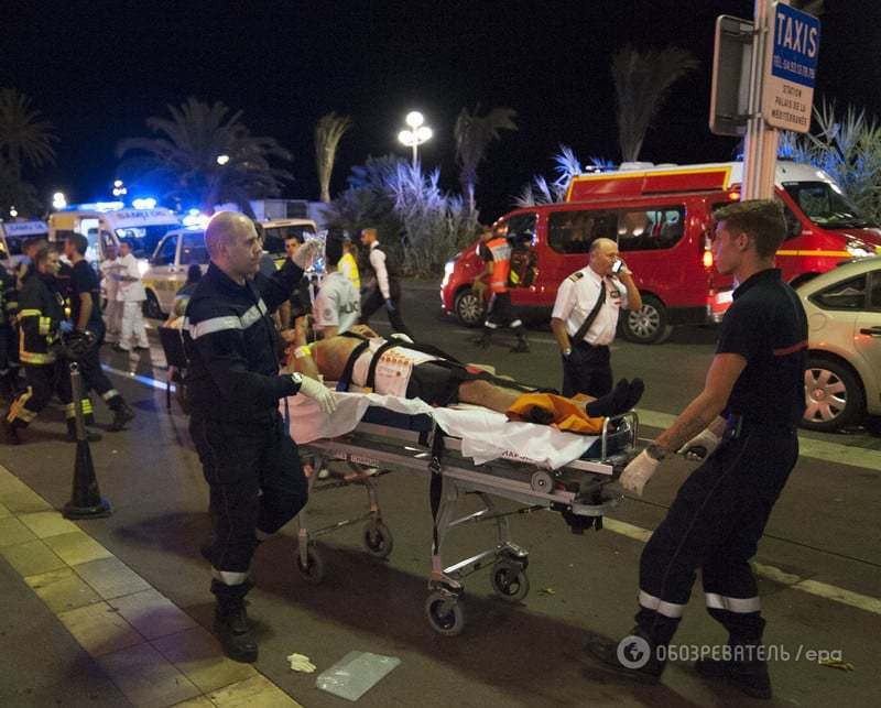 Теракт в Ницце: более 80 погибших. Все подробности, фото и видео