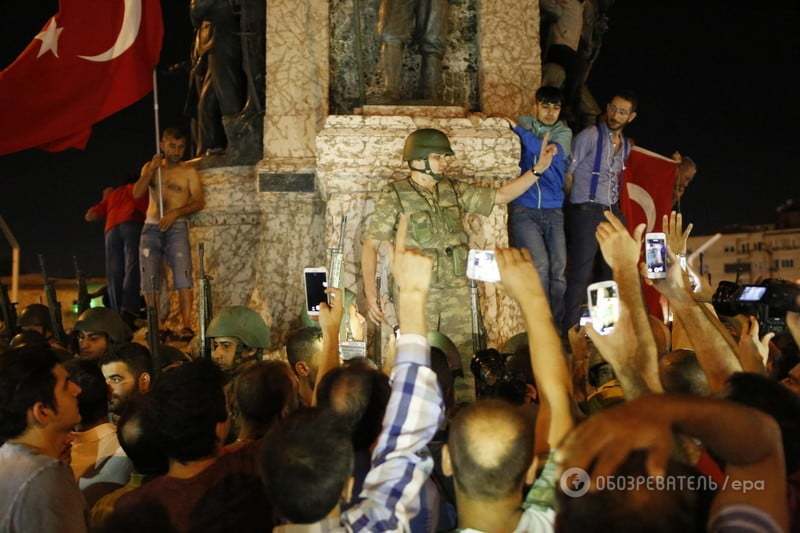 Все, что нужно знать о попытке военного переворота в Турции: факты, фото и видео