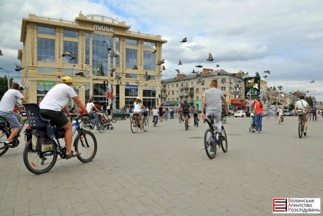 У Луцьку відбувся "Велопробіг бандерівців" за здоровий спосіб життя. Фото