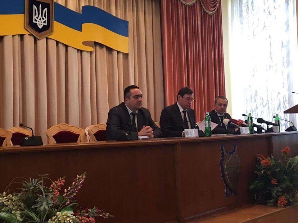 Луценко представил нового прокурора Ривненской области: фотофакт