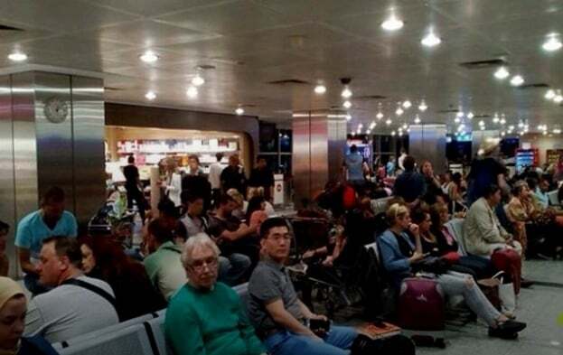 Стало известно о заблокированных в аэропорту Стамбула украинских журналистах