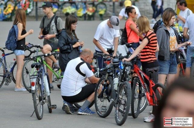 У Луцьку відбувся "Велопробіг бандерівців" за здоровий спосіб життя. Фото