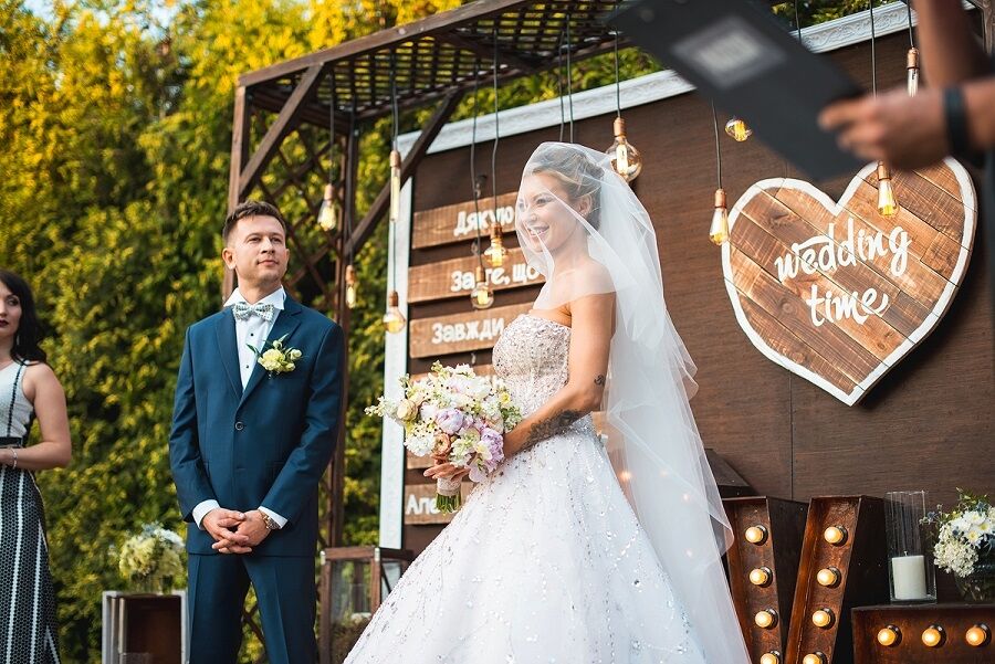 Дмитрий Ступка и Полина Логунова отгуляли пышную свадьбу: опубликованы фото и видео