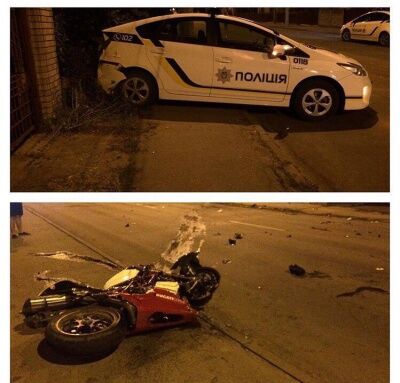 Смертельна ДТП: у Чернівцях мотоцикліст зіткнувся з поліцейським авто. Фото