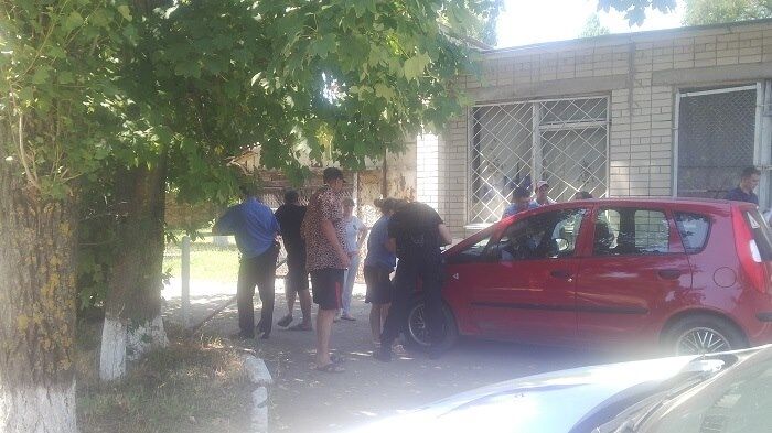 Денег не дождались: в Херсоне полиция задержала избирателей и посредника за подкуп голосов. Опубликованы фото