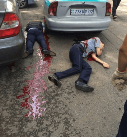 Стрілянина в Алма-Аті: невідомі влаштували стрілянину у місті. Є загиблі і поранені