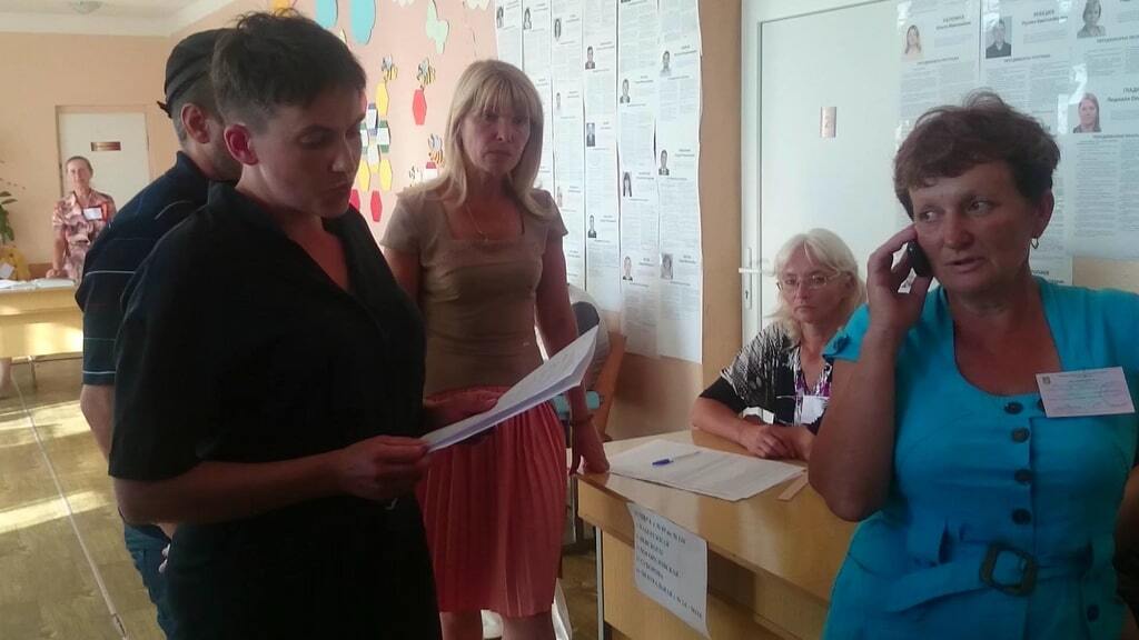 Савченко поскандалила из-за нарушений на выборах на Донбассе: видеофакт