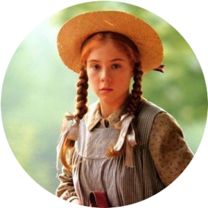 Что почитать летом: женские книги, которые вдохновляют