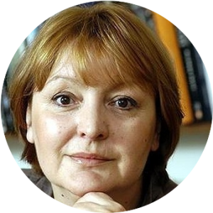 Что почитать летом: женские книги, которые вдохновляют