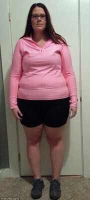 Мама похудела на 72 кг после того, как ее не пустили с сыном в парк аттракционов (фото)