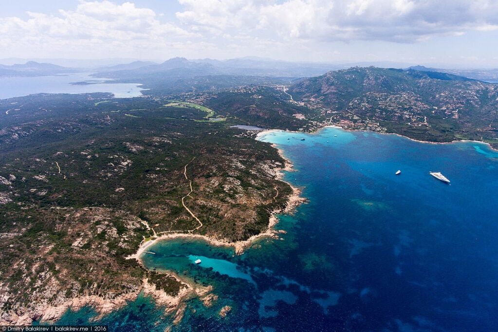 Захватывающие дух виды Корсики и Сардинии с высоты птичьего полета: опубликованы фото