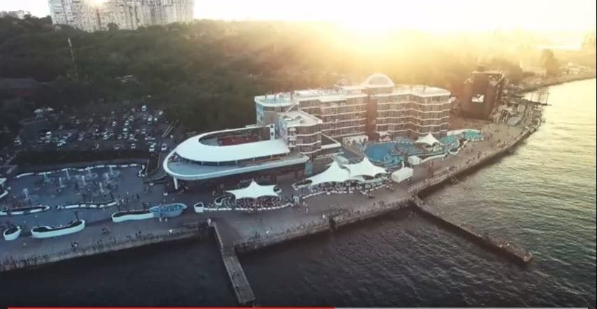 Море, Оперный и стадион: Одесса начала видеоатаку в битве городов за "Евровидение-2017"