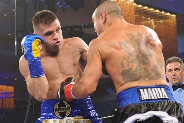 Непобедимый украинский боксер впечатал в ринг очередного соперника: видео нокаута