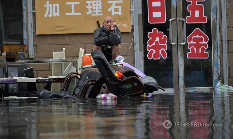 Наводнение в Китае: жертвами стихийного бедствия стали более 26 человек