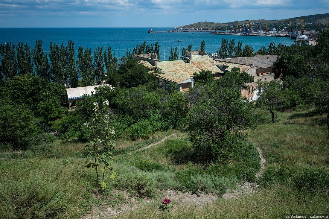 Феодосія, Крим: місто, якому дуже не пощастило