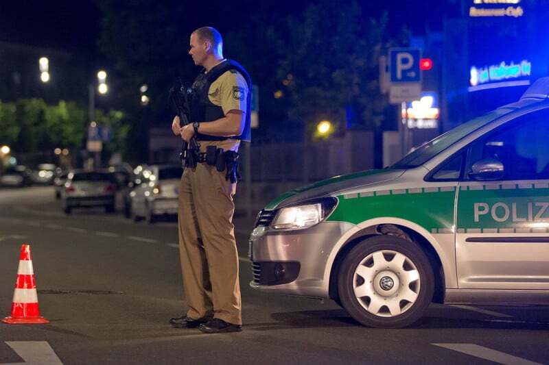 В Германии сирийский беженец устроил взрыв во время фестиваля: есть жертвы