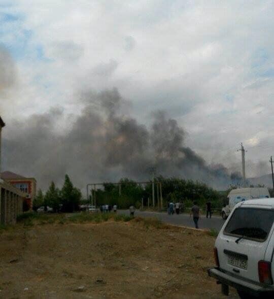 В Азербайджане на заводе произошел взрыв: СМИ сообщают о 20 пострадавших