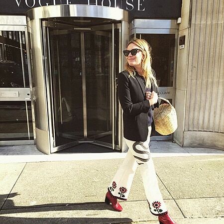 По мотивам Красной Шапочки: плетеные сумочки заполонили Instаgram