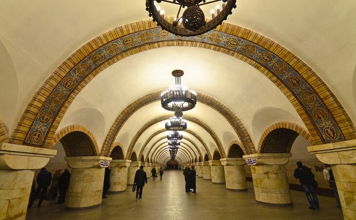 Чудеса архитектуры: самые красивые станции метро в мире