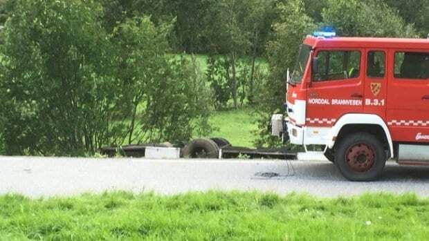 З'явилися фото і деталі аварії автобуса з українцями в Норвегії