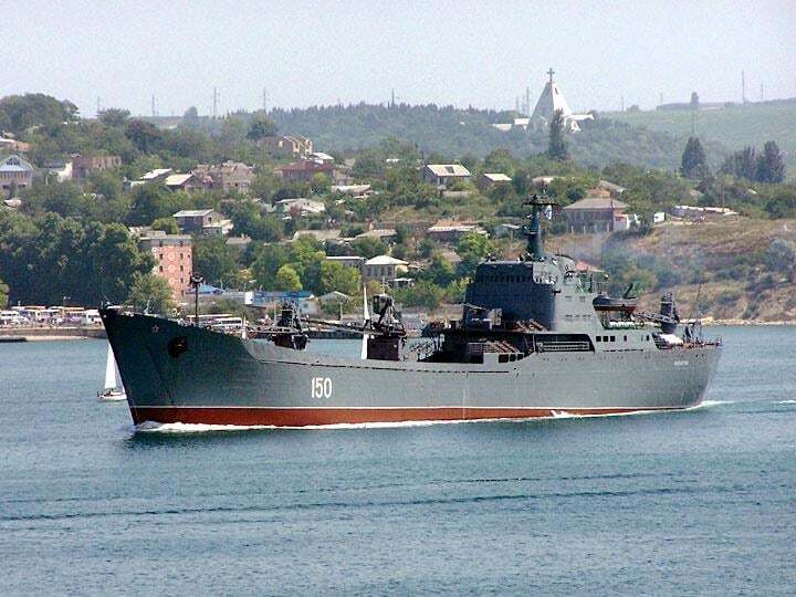 Россияне разбирают украинские корабли на "органы" для применения в Сирии – журналист