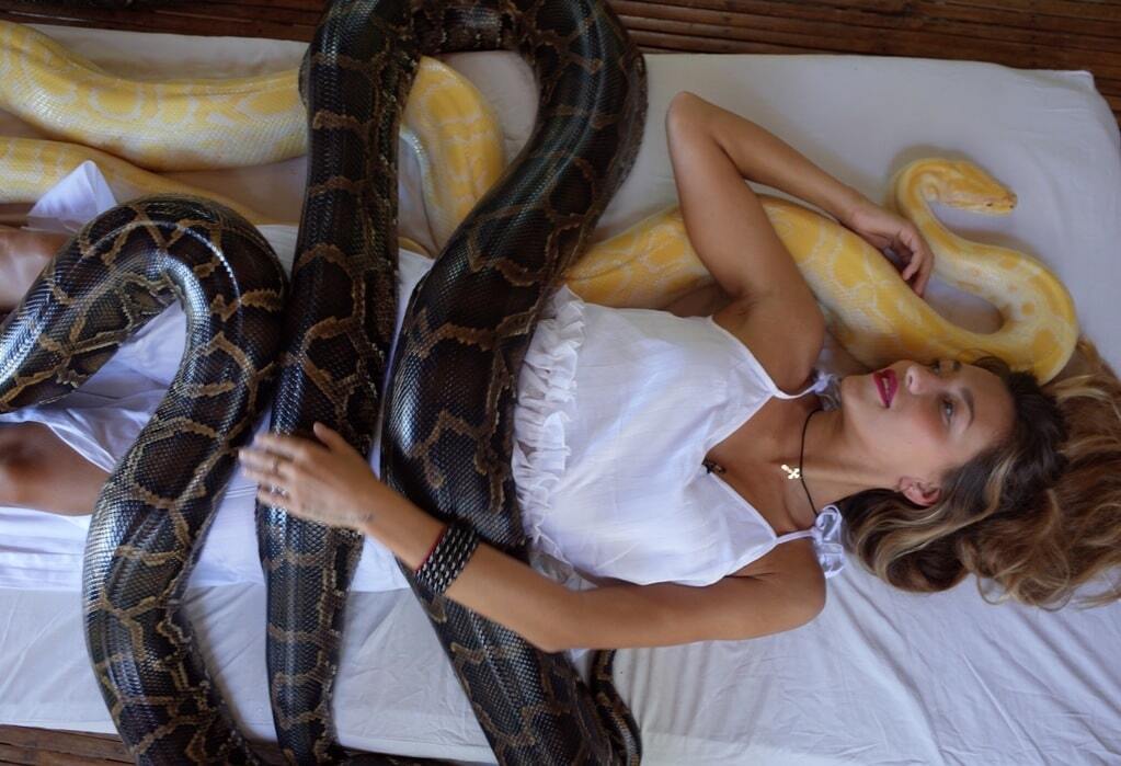 Регина Тодоренко поборола страх перед змеями: шокирующий эксперимент