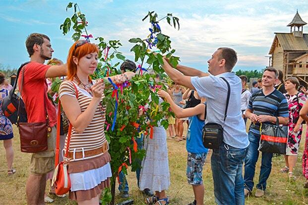 В "Парке Киевская Русь" Купала отпразднуют по древним веселым традициям