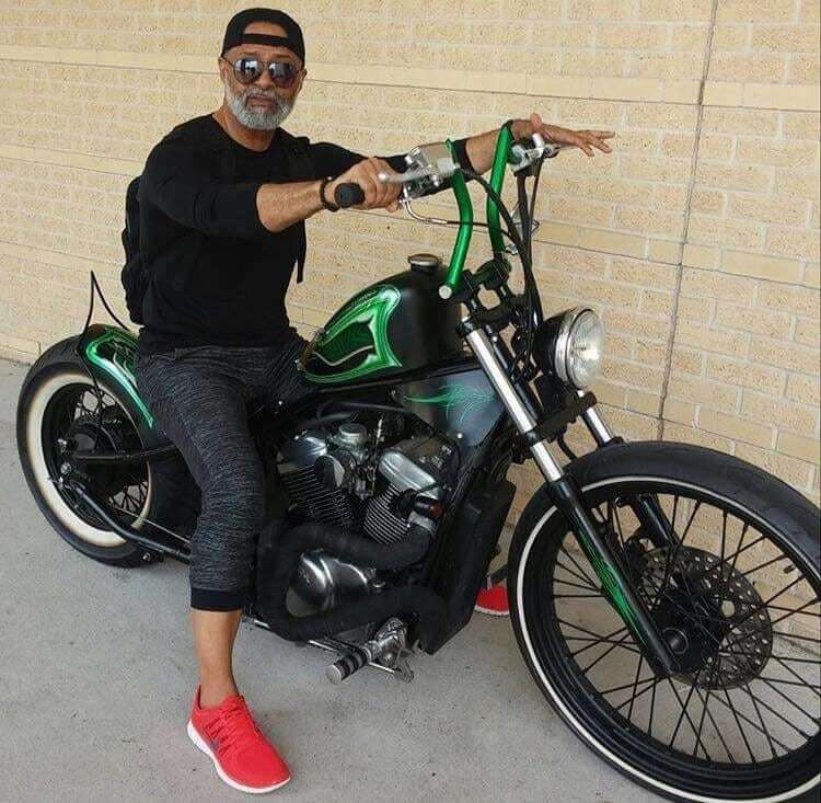 Дедушка-хипстер из Техаса покорил соцсети: фото престарелого модника