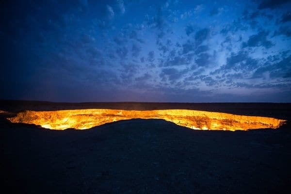 Карстовые воронки мира: появились впечатляющие фото