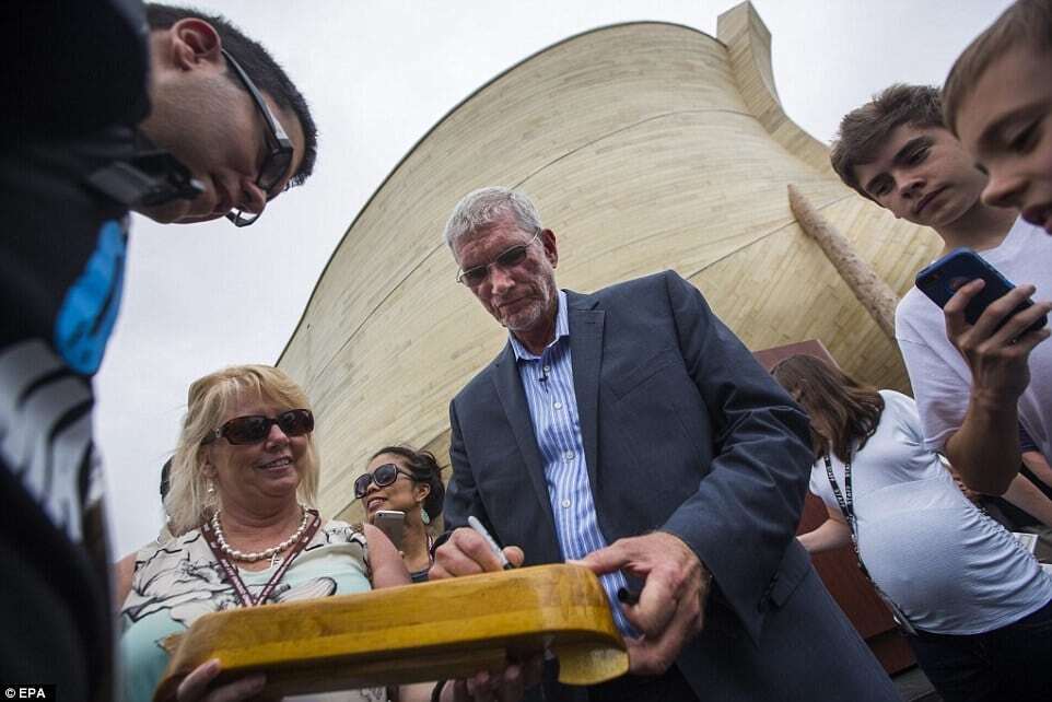 В Кентукки построили гигантский Ноев ковчег стоимостью в $100 млн. Опубликованы фото, видео