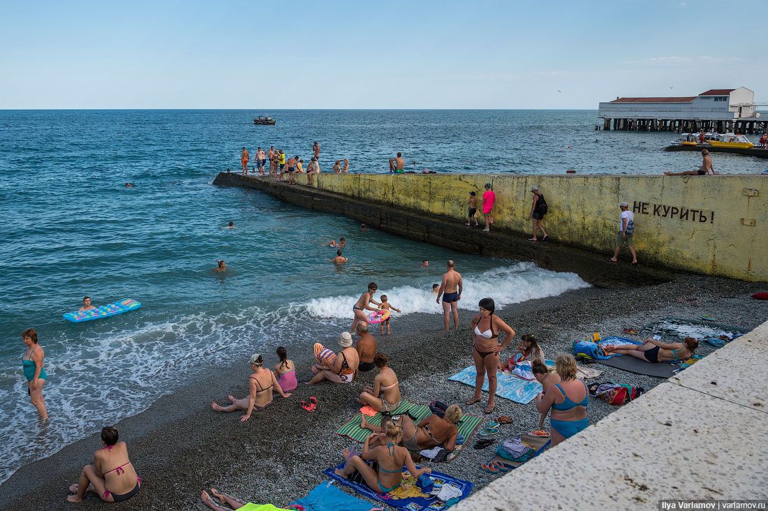 Курортный сезон в Крыму: Рыбачье, Алушта