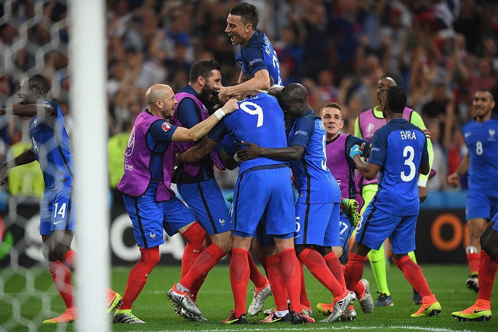 Євро-2016. Франція завдяки судді обіграла Німеччину і вийшла у фінал