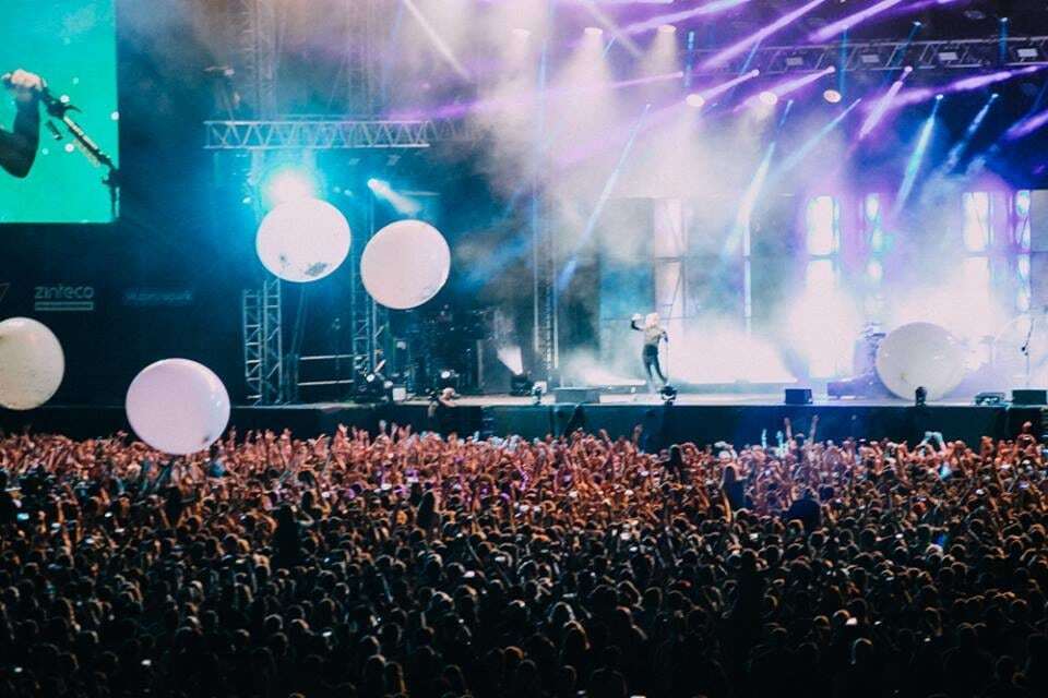 "Боги музыки": британцы Muse и Hurts взорвали сцену в Киеве своими лучшими хитами. Опубликованы фото и видео