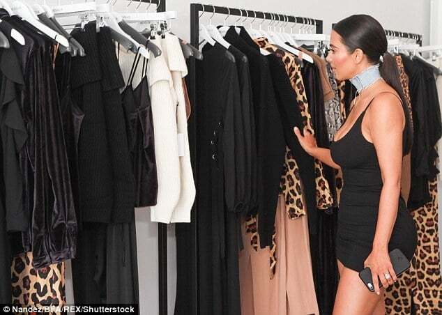 Похудевшая Ким Кардашьян вышла в свет в обтягивающем платье за 2300 грн