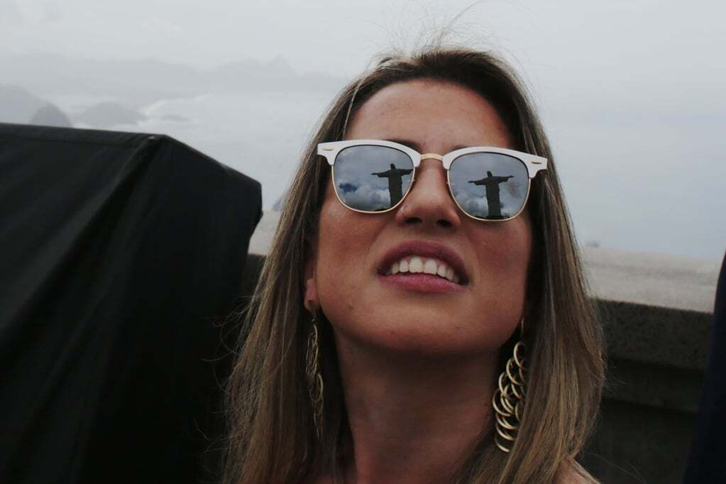 Селфи с Христом: на что готовы гости Олимпиады в Рио ради фото на память